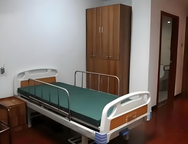 深圳落户专利加分_教师节家长为孩子花式求关注六成受访者称受困扰 求关注六成小镇的建旅游设